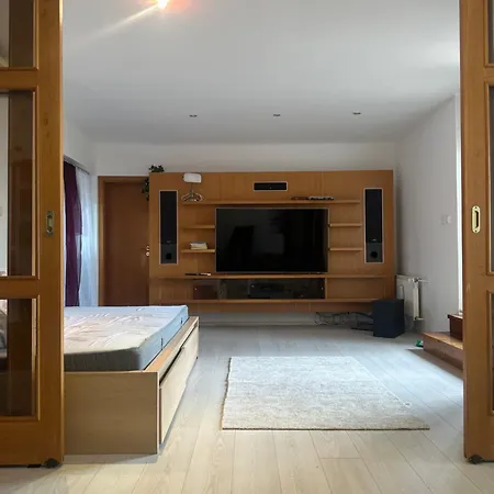 Private Floor With Rooftop Terrace Appartement *